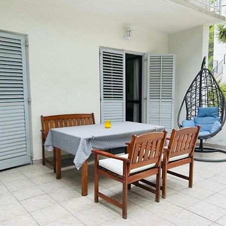 Apartments Matkov - Quite And Peaceful Location Jelsa  Extérieur photo