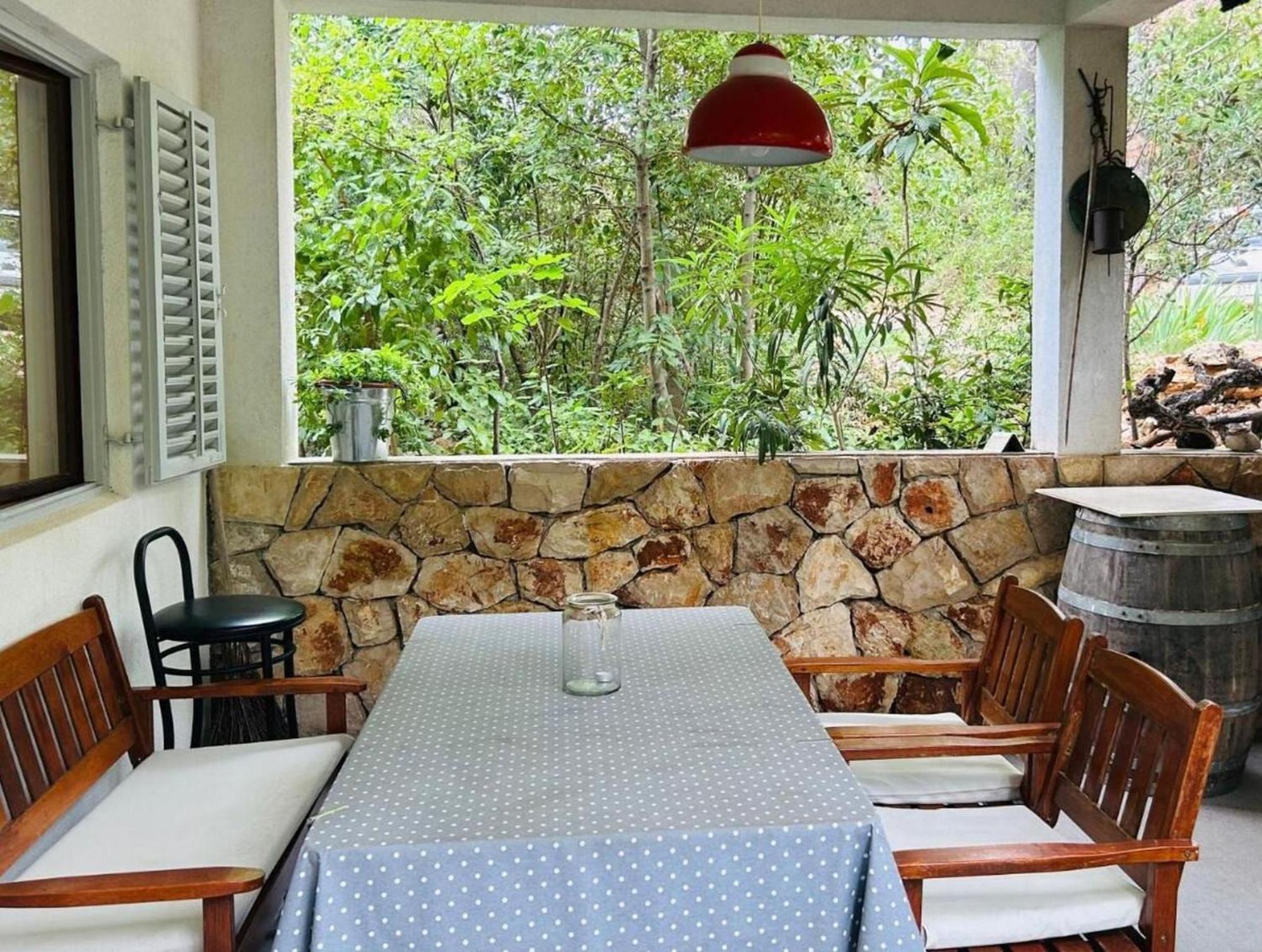 Apartments Matkov - Quite And Peaceful Location Jelsa  Extérieur photo